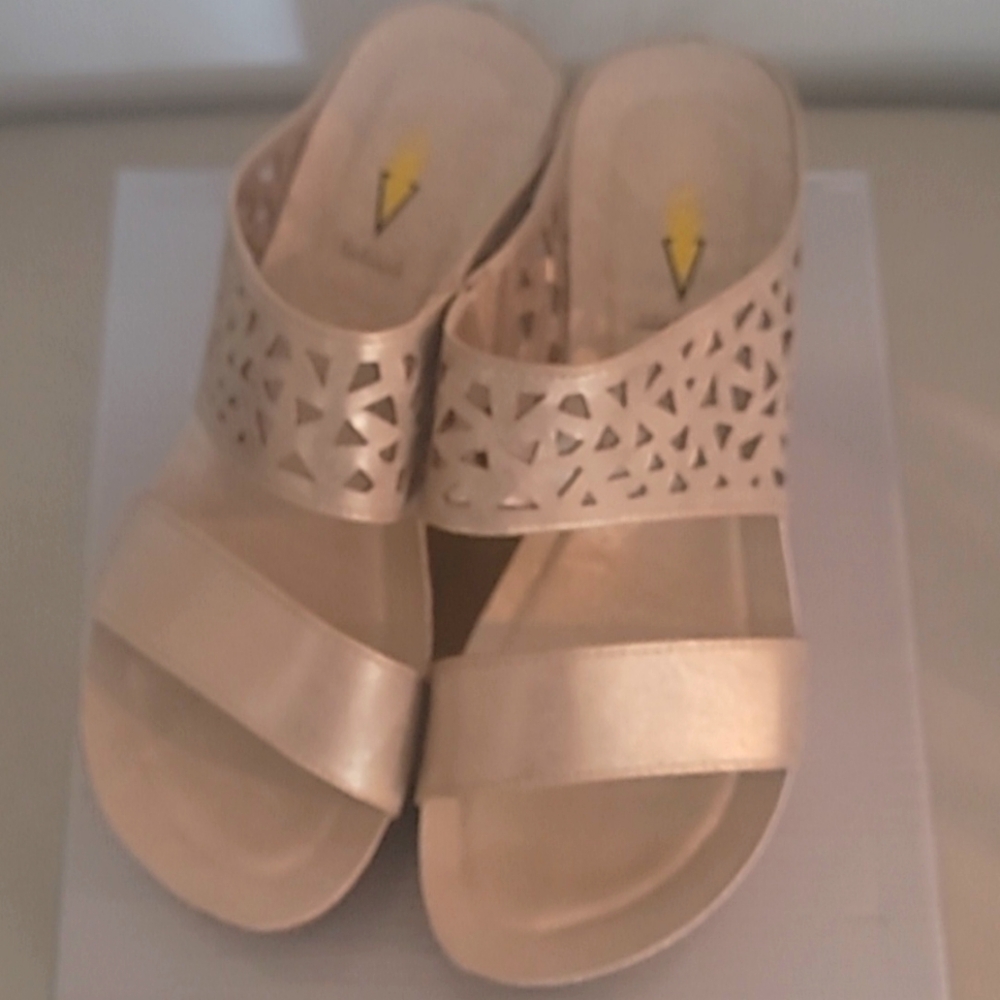 VOLATILE SLIDE SANDALS - Picture 2 of 5